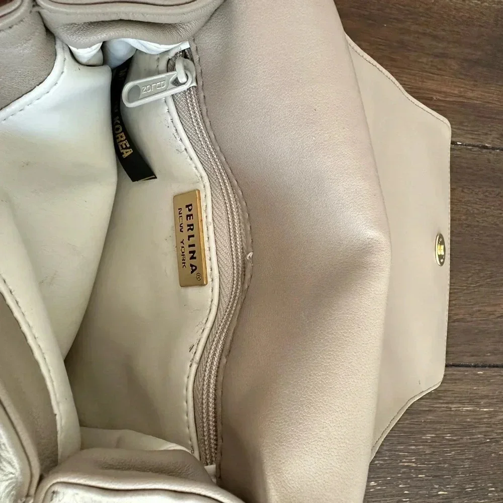 Vintage Perlina New York cross body bag